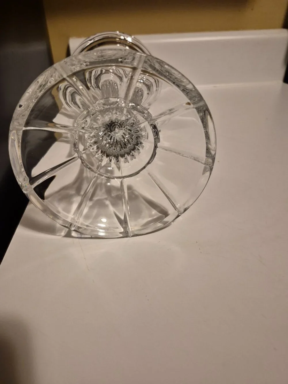 VINTAGE CRYSTAL PILLAR/TAPER CANDLE HOLDER (designs of Ireland)